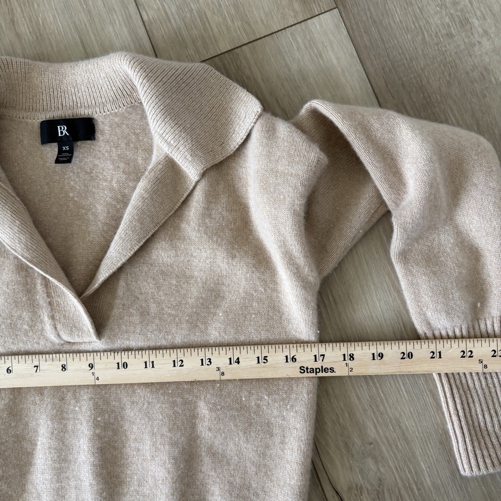 BANANA REPUBLIC Beige Cashmere V Neck Johnny Collar Sweater Size XS - Picture 5 of 6